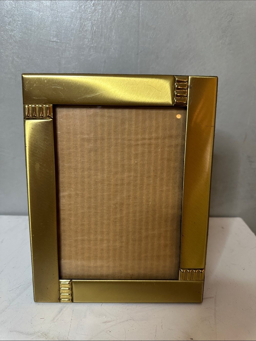 VINTAGE ART DECO STYLE BRASS PICTURE FRAME FITS 5X7